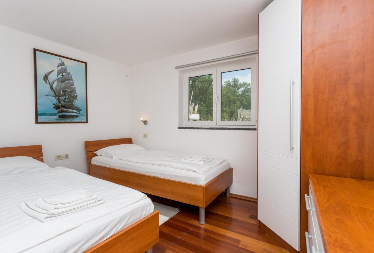 Molnar Resort Apartment Sergej Brzac Εξωτερικό φωτογραφία